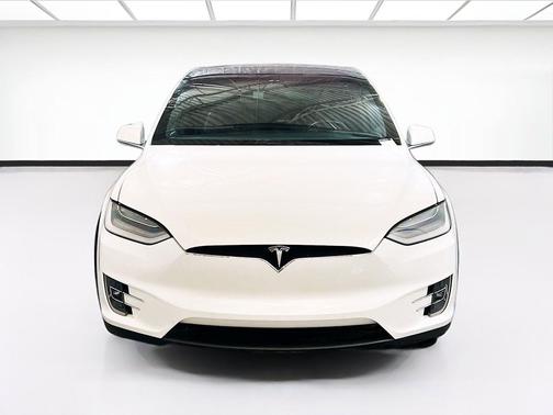 White 2020 Tesla Model X Long Range Dual Motor All-Wheel Drive