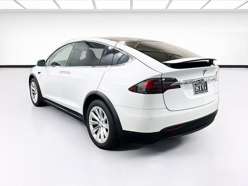 White 2020 Tesla Model X Long Range Dual Motor All-Wheel Drive