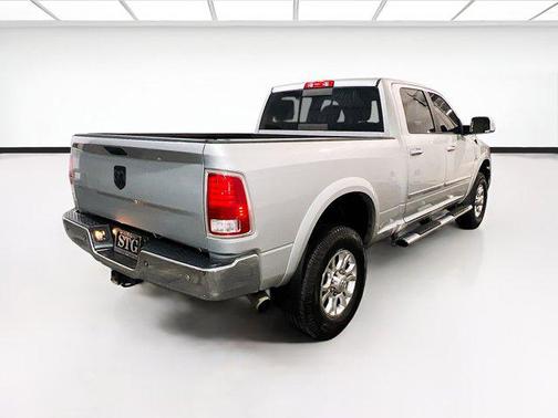 Bright Silver Metallic Clearcoat 2016 RAM 2500 Laramie