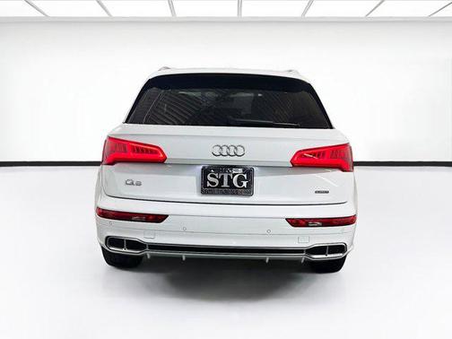 2020 Audi Q5 Premium 55 TFSI e quattro S tronic