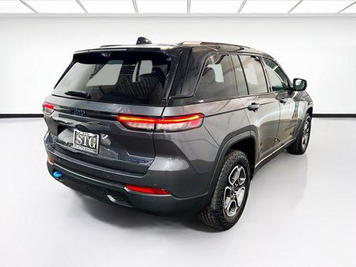 2023 Jeep Grand Cherokee 4xe Trailhawk