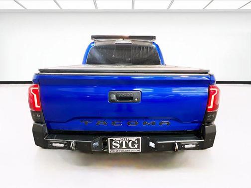 2017 Toyota Tacoma Base