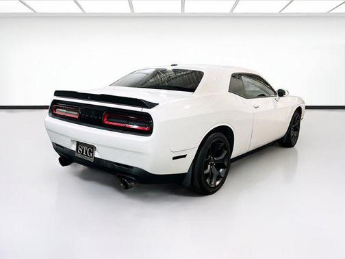 2020 Dodge Challenger SXT