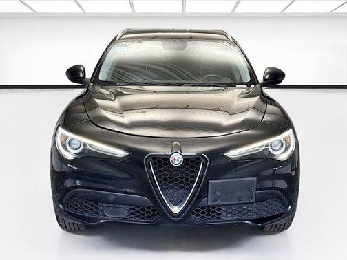 2018 Alfa Romeo Stelvio Base
