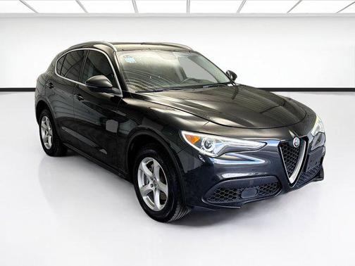2018 Alfa Romeo Stelvio Base