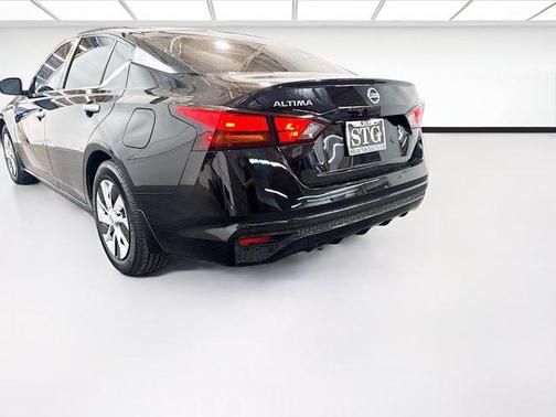 2020 Nissan Altima S FWD