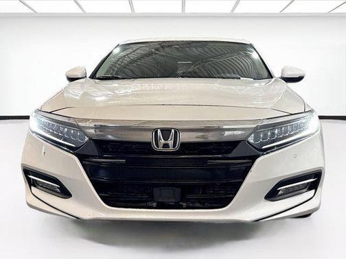 2019 Honda Accord Hybrid Touring