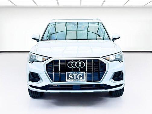 2021 Audi Q3 40 Premium
