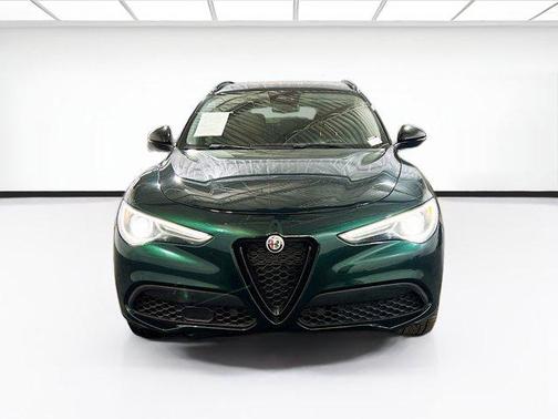 2021 Alfa Romeo Stelvio Base