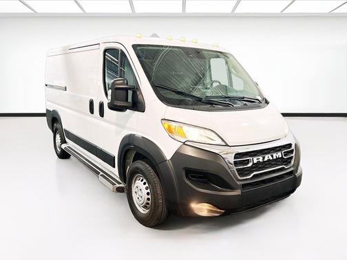 Bright White Clearcoat 2025 RAM ProMaster 2500 Tradesman