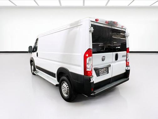 Bright White Clearcoat 2025 RAM ProMaster 2500 Tradesman