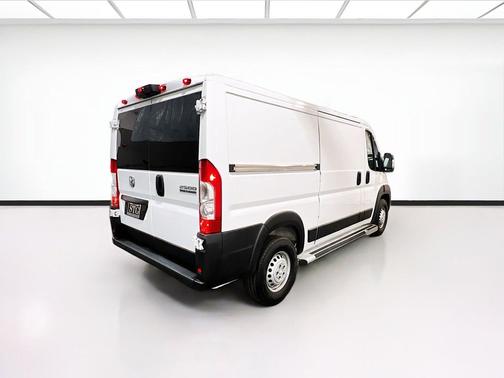 Bright White Clearcoat 2025 RAM ProMaster 2500 Tradesman