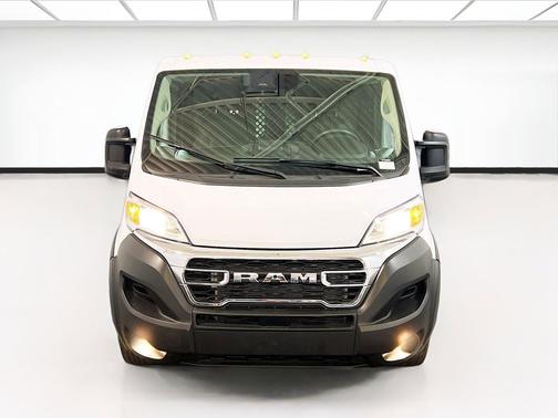 Bright White Clearcoat 2025 RAM ProMaster 2500 Tradesman