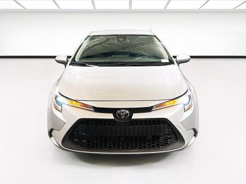 Silver 2022 Toyota Corolla LE