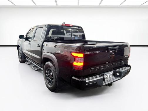 Super Black 2023 Nissan Frontier PRO-X