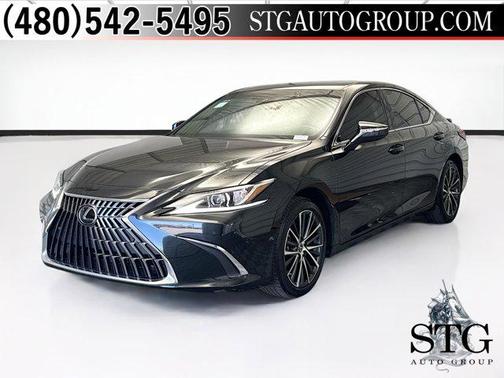 2024 Lexus ES 300h Base