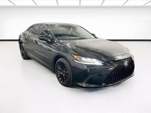 2020 Lexus ES 300h Luxury