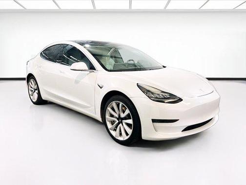 2020 Tesla Model 3 Standard Range