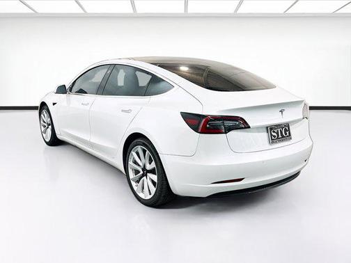2020 Tesla Model 3 Standard Range