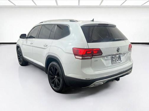 Pure White 2018 Volkswagen Atlas 3.6L SEL