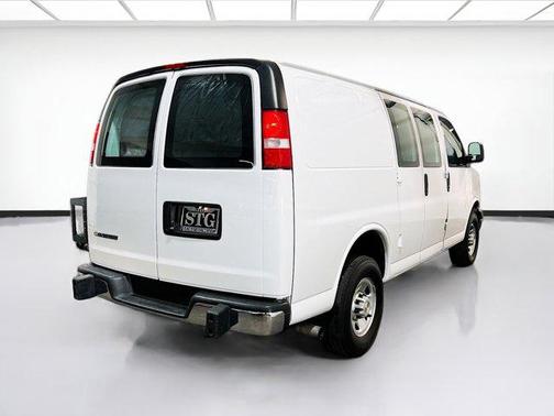 2024 Chevrolet Express 2500 RWD 2500 Regular Wheelbase WT