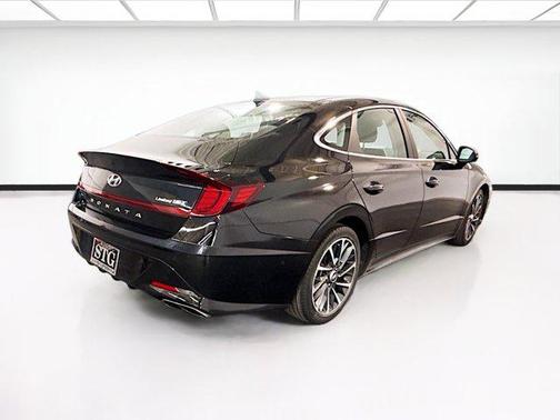 2022 Hyundai SONATA Limited