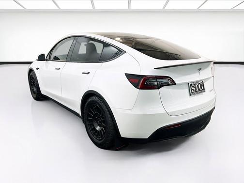 2023 Tesla Model Y Performance Dual Motor All-Wheel Drive