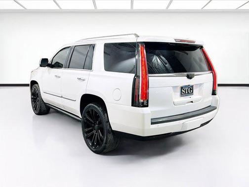 2016 Cadillac Escalade Platinum
