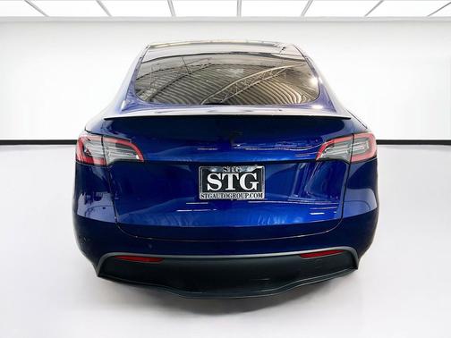 Blue 2023 Tesla Model Y Performance Dual Motor All-Wheel Drive