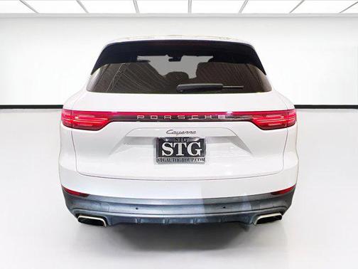 2022 Porsche Cayenne Cayenne