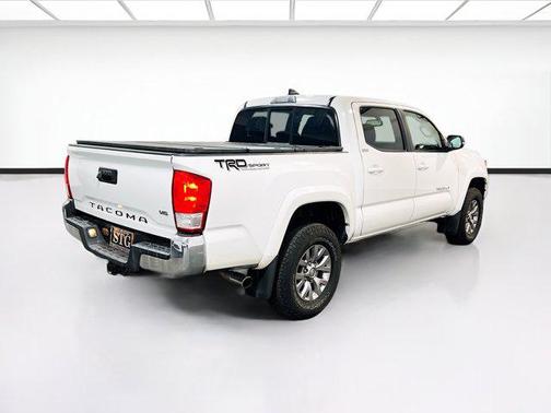 2017 Toyota Tacoma SR5