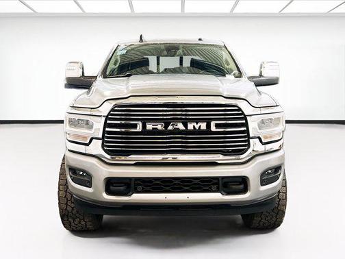 Billet Silver Metallic Clearcoat 2023 RAM 2500 Laramie Crew Cab 4x4 6'4' Box