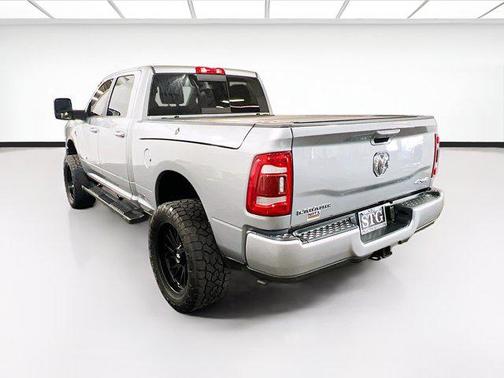 Billet Silver Metallic Clearcoat 2023 RAM 2500 Laramie Crew Cab 4x4 6'4' Box