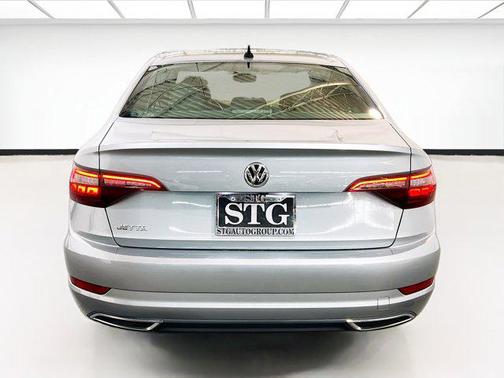 2020 Volkswagen Jetta 1.4T R-Line