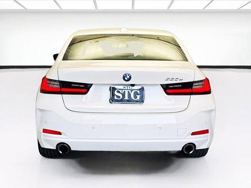2023 BMW 330e Base