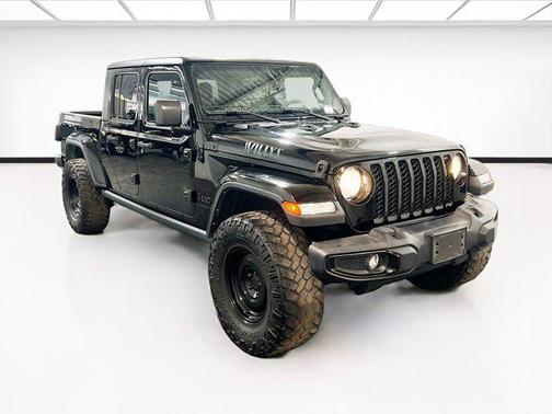 Black Clearcoat 2022 Jeep Gladiator Willys 4x4