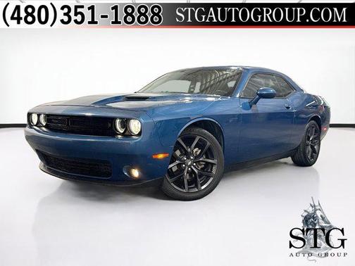 2021 Dodge Challenger SXT