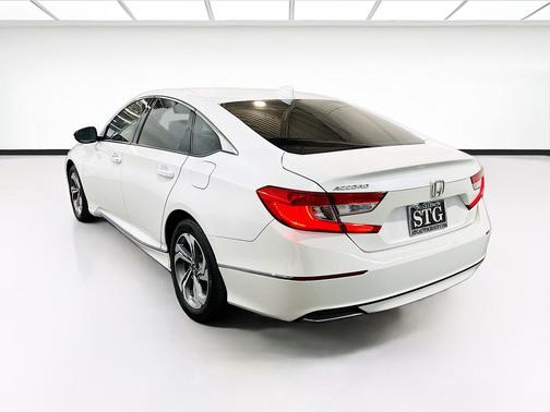 NH-830M 2018 Honda Accord EX-L
