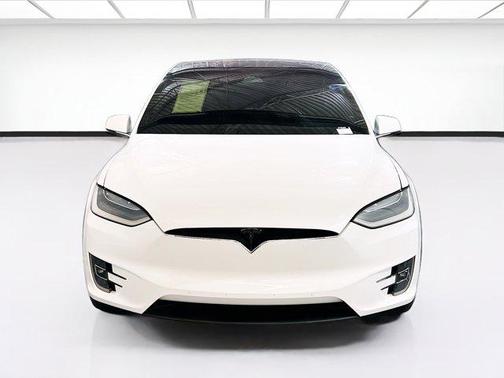 White 2019 Tesla Model X Long Range