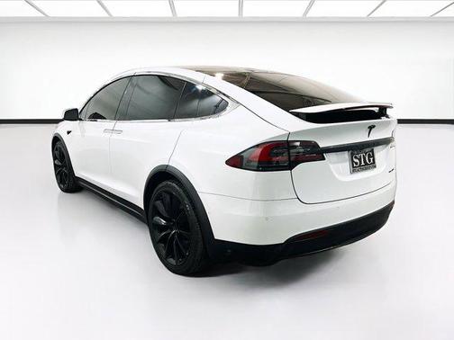 White 2019 Tesla Model X Long Range
