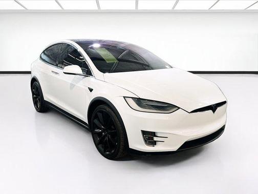 White 2019 Tesla Model X Long Range