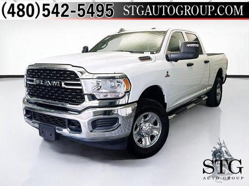 2024 RAM 3500 Tradesman Crew Cab 4x4 6'4' Box