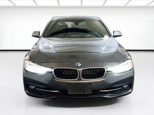 2017 BMW 330e iPerformance