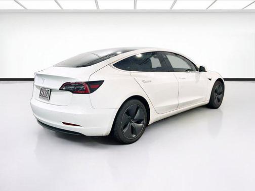 2020 Tesla Model 3 Standard Range