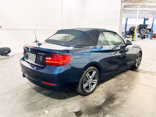 Midnight Blue Metallic 2017 BMW 230 230i