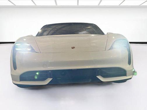 2020 Porsche Taycan Turbo