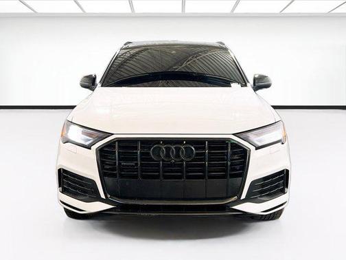 2021 Audi Q7 45 Premium