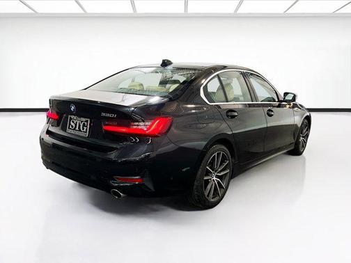 2019 BMW 330 xDrive