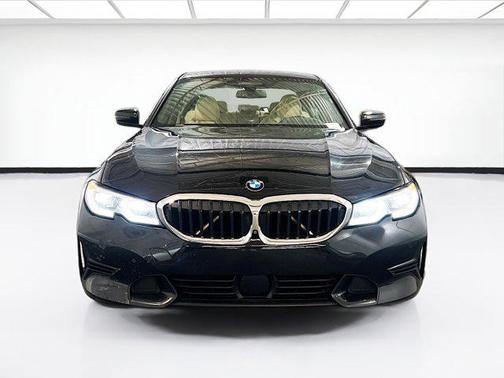 2019 BMW 330 xDrive