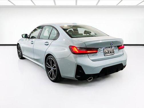 2024 BMW 330 330i Sedan